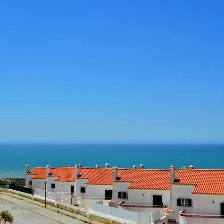 Guest house Ericeira Soulsurfers Guesthouse *