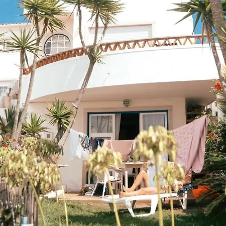 Ericeira Soulsurfers Guesthouse