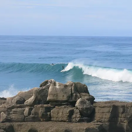Ericeira Soulsurfers Guesthouse *